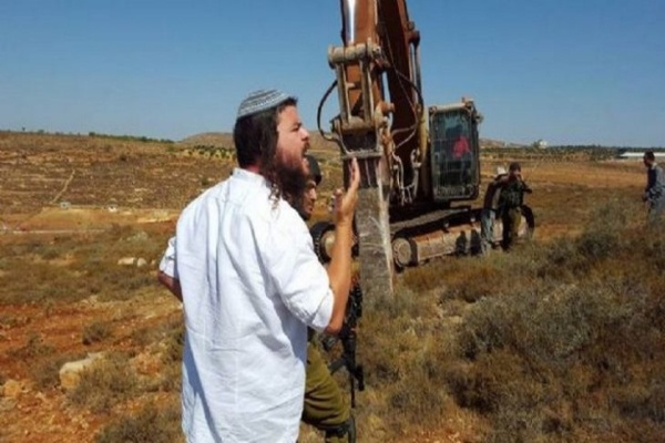 Tres palestinos heridos en ataques de colonos en Cisjordania