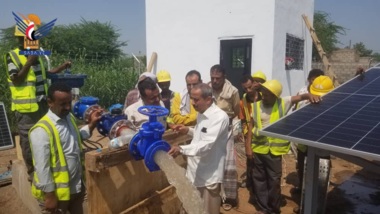 Hodeidah.. Start von Wasserpumpprojekten für Bewohner der Stadt Bajil aus Brunnen Nr. 10