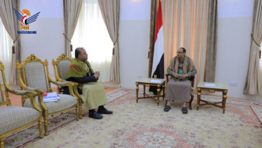 President Al-Mashat: Yemeni people deserve to make every effort to provide them with best services