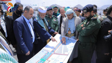 Le Président Al-Mashat passe en revue les dispositions prises sur la place de l'anniversaire du Prophète sur la place Al-Sabeen, Sanaa