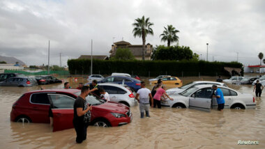 Spain: Seven people missing due to flooding in south, east of country