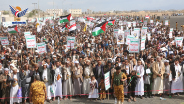 ست مسيرات حاشدة بتعز تحذر ثلاثي الشر من الاستمرار في العدوان على غزة