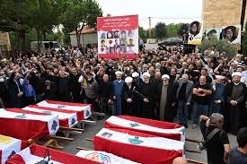 Líbano: Siete mártires, entre ellos un niño, una mujer y un anciano, en un ataque aéreo israelí contra Sahmar y Rashidieh