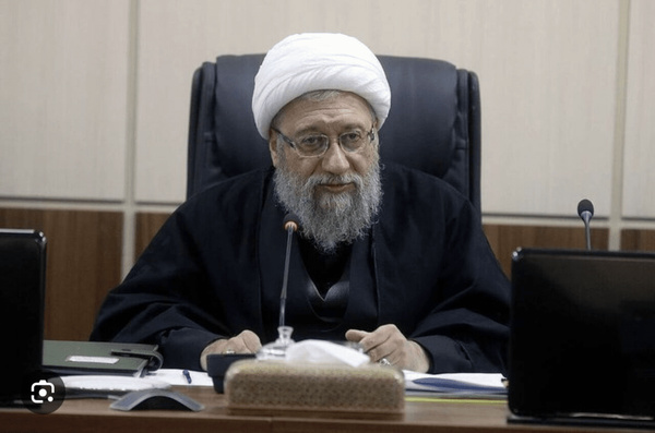 Larijani: La guerra en curso es un proyecto sionista-estadounidense para reconfigurar Medio Oriente  hacia un «Gran Israel
