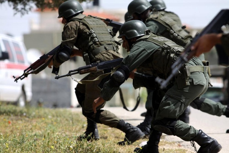 Facciones palestinas condenan el asesinato de dos niños por parte de las fuerzas de seguridad de la Autoridad Palestina y la persecución de combatientes de la resistencia