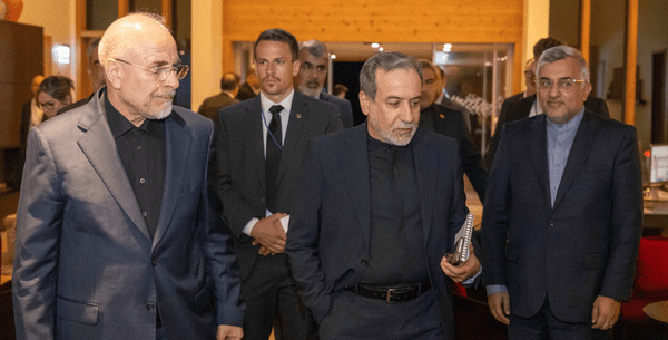 Presidente del Parlamento iraní: No nos tomamos en serio las amenazas de Washington, y las fuerzas armadas están preparadas para responder