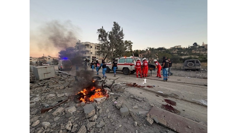 Líbano: Dos mártires en ataque aéreo israelí en la carretera Zibdin-Nabatieh; ataques aéreos en Jabal al-Rafie y Zahrani