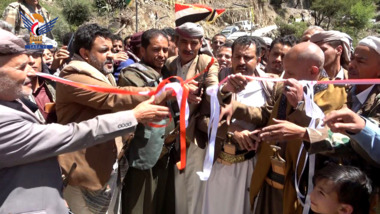 Inauguration du projet de pont de coopération et de la route Bab Al-Souk dans le district de Ba'adan