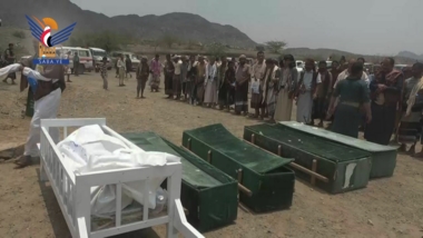 El funeral de cinco víctimas del crimen de los mercenarios de agresión en el distrito de Maqbana, Taiz