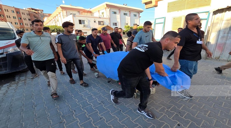 Dos palestinos, entre ellos un niño, murieron y varios resultaron heridos en un ataque con dron israelí al oeste de Khan Younis