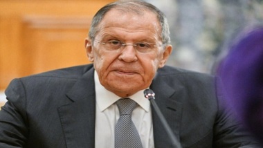 Lavrov: L'Occident utilise la carotte et l'intimidation contre la Russie