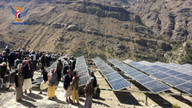 Landwirtschaftsminister weiht Solarenergieprojekt zur Bewässerung von Kaffee im Distrikt Bani Matar in Sana'a