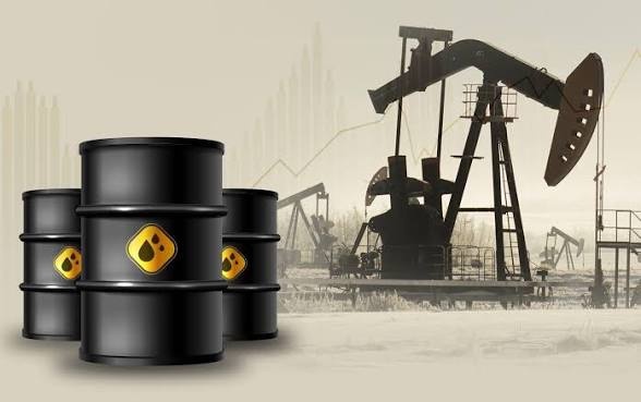 Los precios del petróleo caen mientras los inversores evalúan el acuerdo entre Irán y EE. UU