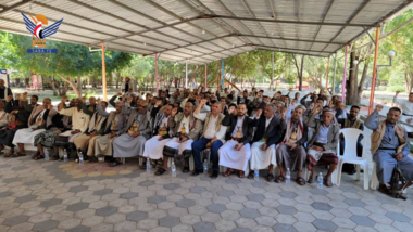 Un evento para las oficinas de finanzas y impuestos, la unidad ejecutiva y los impuestos qat en memoria de los mártires en Taiz