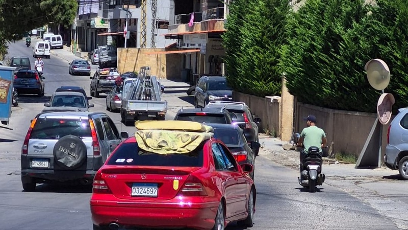 Desplazamiento masivo desde Tiro y Bint Jbeil hacia Sidón y Beirut ante la escalada de la agresión israelí