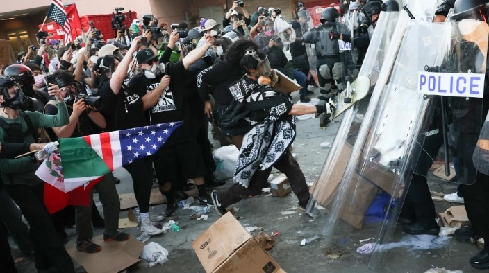 Hipocresía estadounidense: Cuando los lemas sobre la libertad de expresión se convierten en una tapadera para violaciones reales