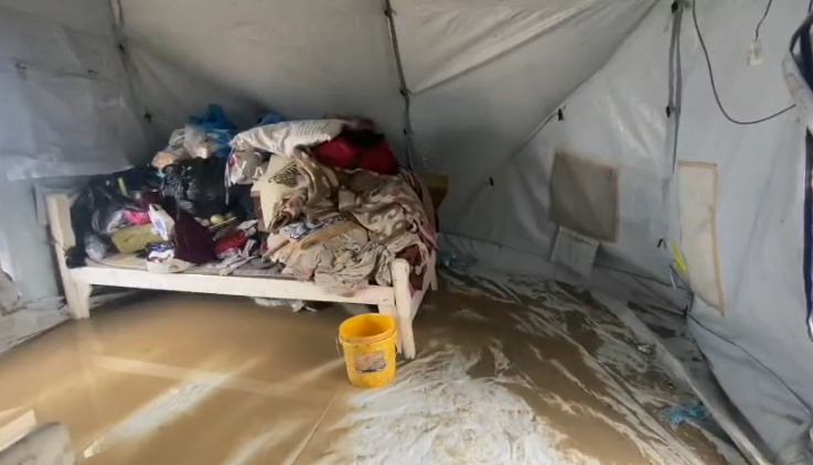Gazanos en invierno: De una temporada de bendiciones al terror del ahogamiento y el frío