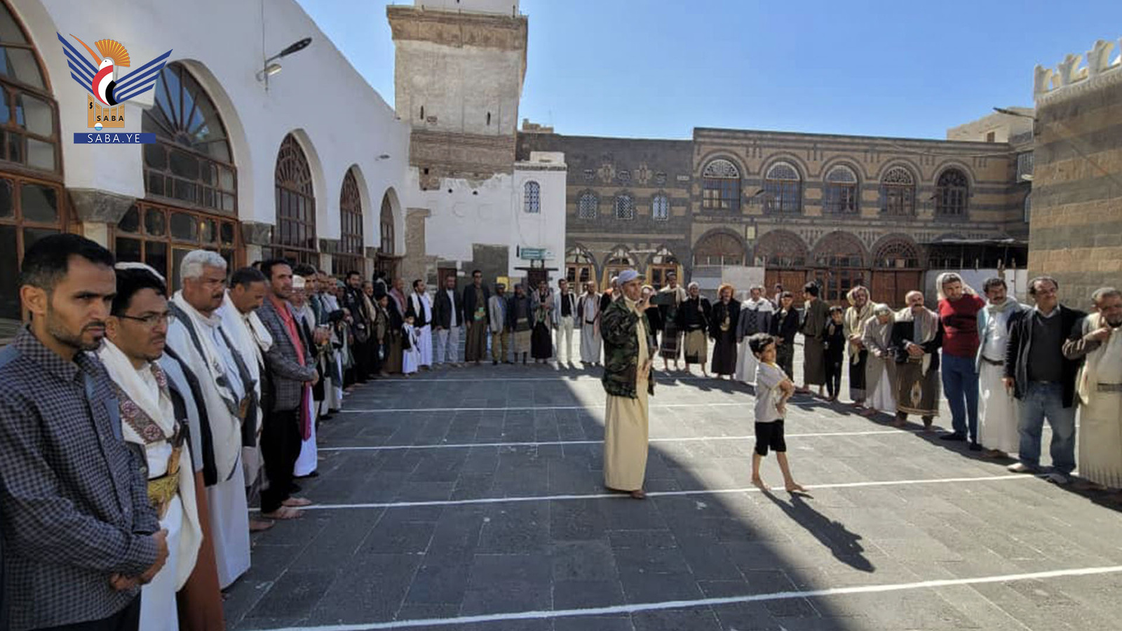 El Viernes de Rayab en la Ciudad Vieja de Saná: Celebraciones que representan la profundidad de la fe