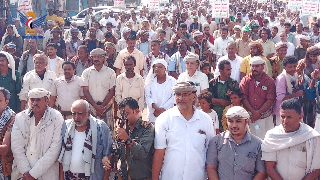 Las multitudes del Día de la Independencia envían un mensaje claro a los nuevos ocupantes de que su salida de Yemen es inevitable.