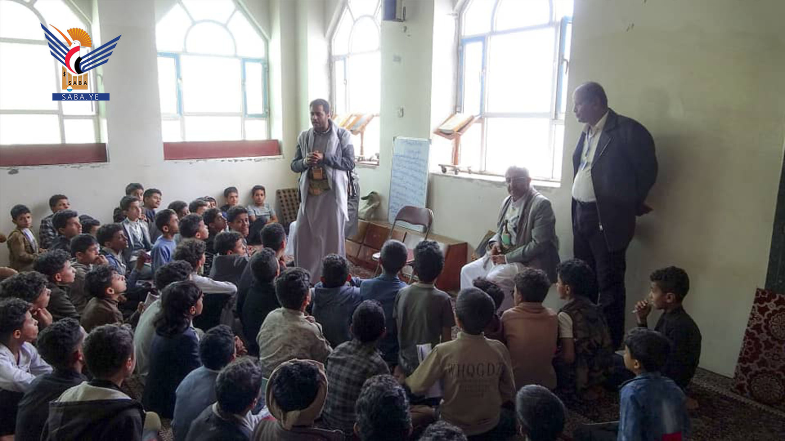 Se inspeccionaron los cursos de verano y los exámenes en las zonas rurales de Ibb y Al-Mashna.