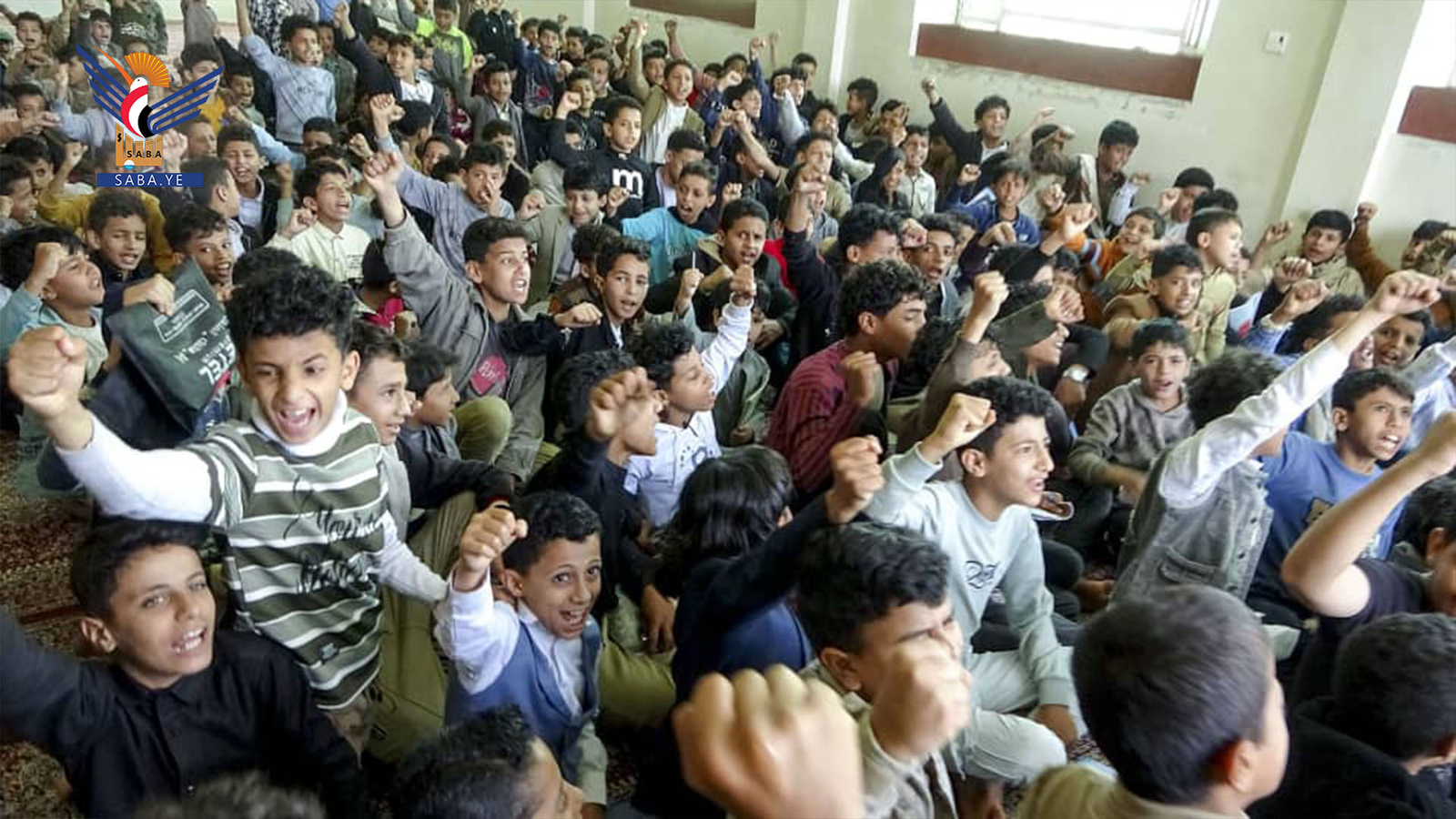 Se inspeccionaron los cursos de verano y los exámenes en las zonas rurales de Ibb y Al-Mashna.