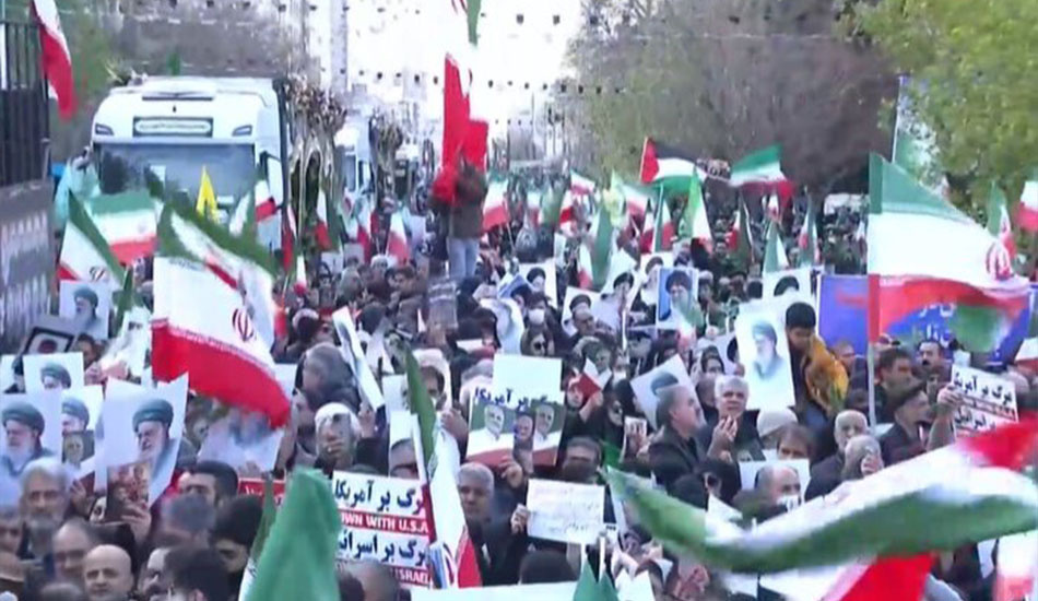 Las conspiraciones estadounidenses e israelíes contra Irán siempre chocan contra el muro de la unidad oficial y popular.