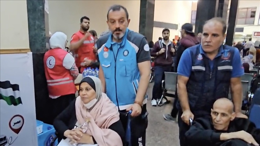 El director de la ASociacion de Ayuda Médica de Gaza dijo a Saba: "Abrir el cruce de Rafah es una "operación farsa" y los pacientes se enfrentan a una sentencia de muerte lenta".