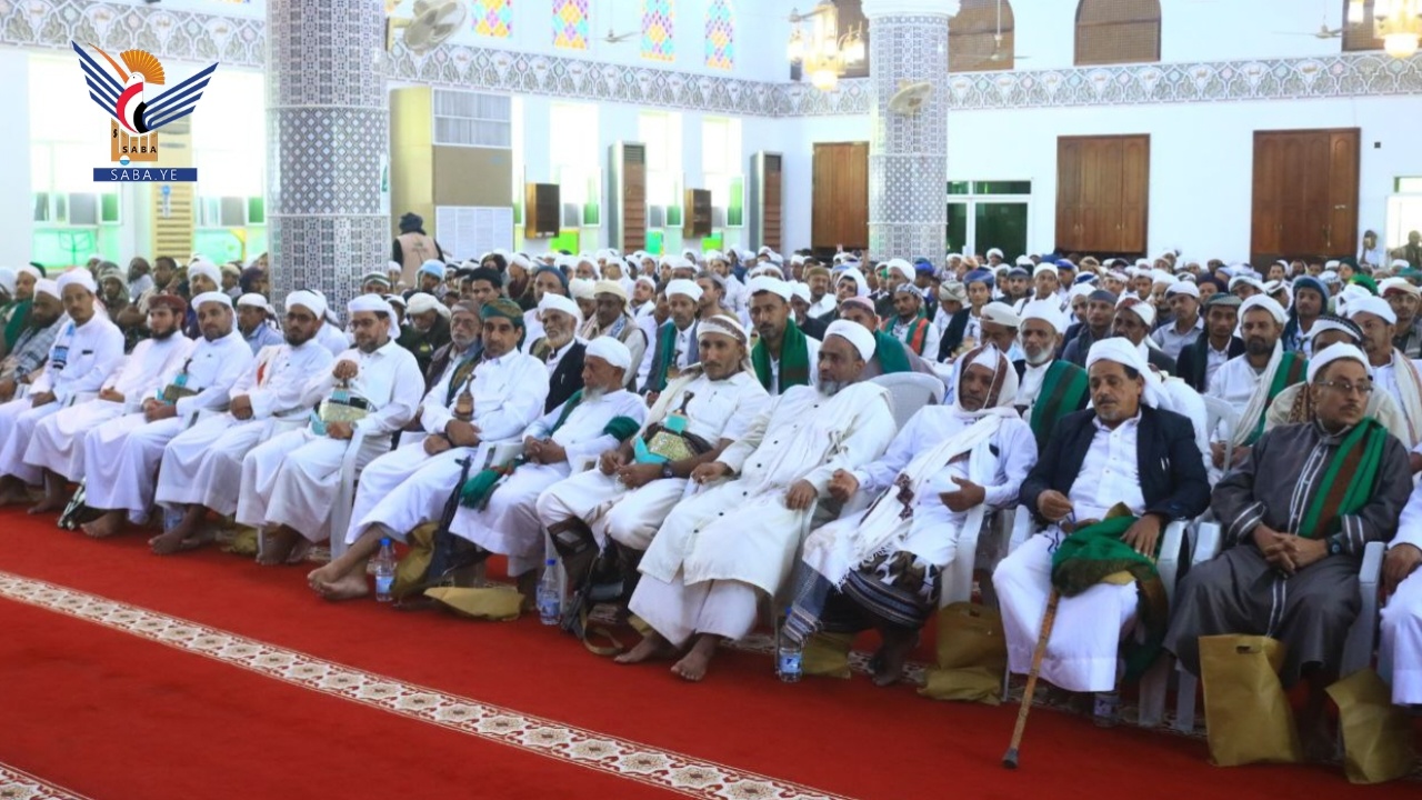 Un Encuentro  de la Asociación de Eruditos​ en Hodeidah enfatiza la importancia de la movilización continua y la preparación para cualquier enfrentamiento futuro con el enemigo