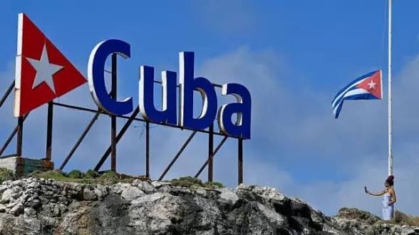 Estados Unidos bloquea a Cuba: La presión económica y las amenazas militares violan el derecho internacional