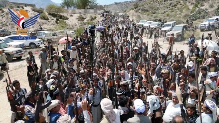 Raymah... Vigilia armada de las tribus Bani al-Dhabibi en al-Jabin declara su preparación y movilización