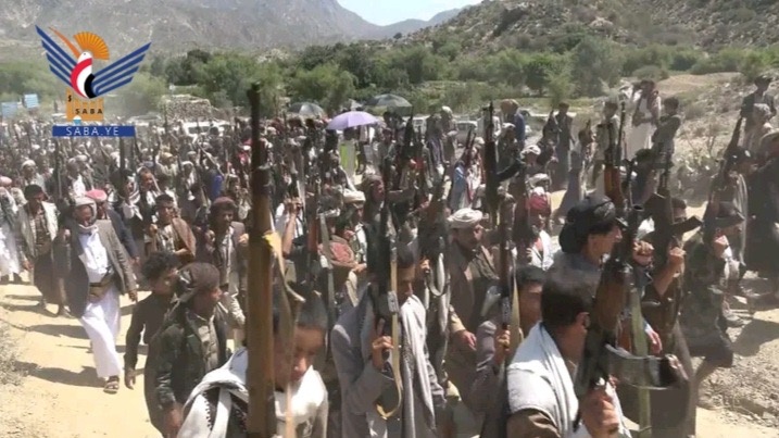 Raymah... Vigilia armada de las tribus Bani al-Dhabibi en al-Jabin declara su preparación y movilización
