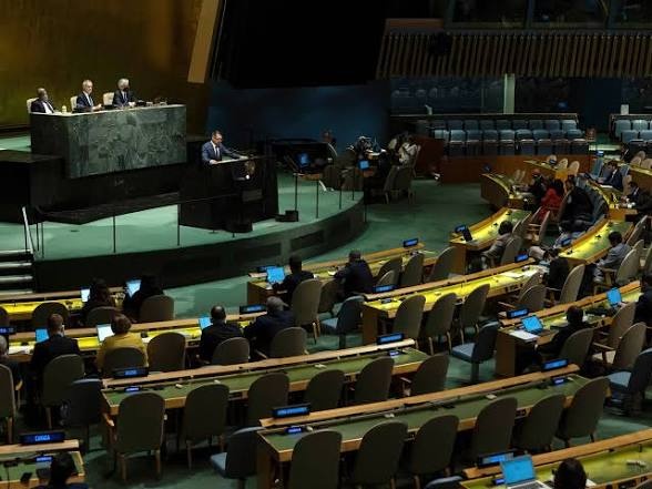 Está el mundo al borde de una nueva fase de la carrera armamentística nuclear?