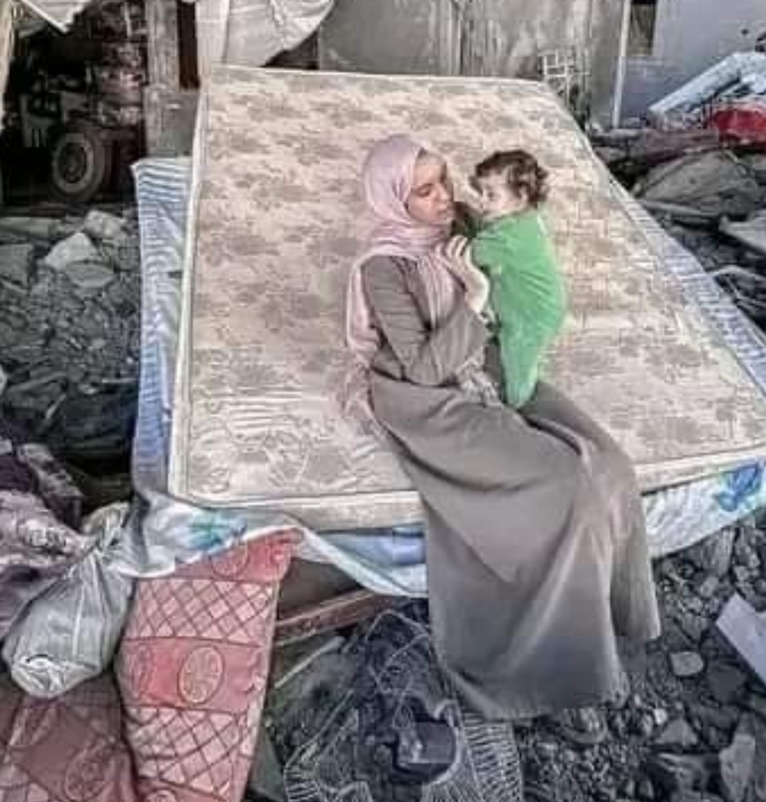 Dos Años de Genocidio: Las Mujeres de Gaza: Un Muro de Resiliencia ante la Guerra