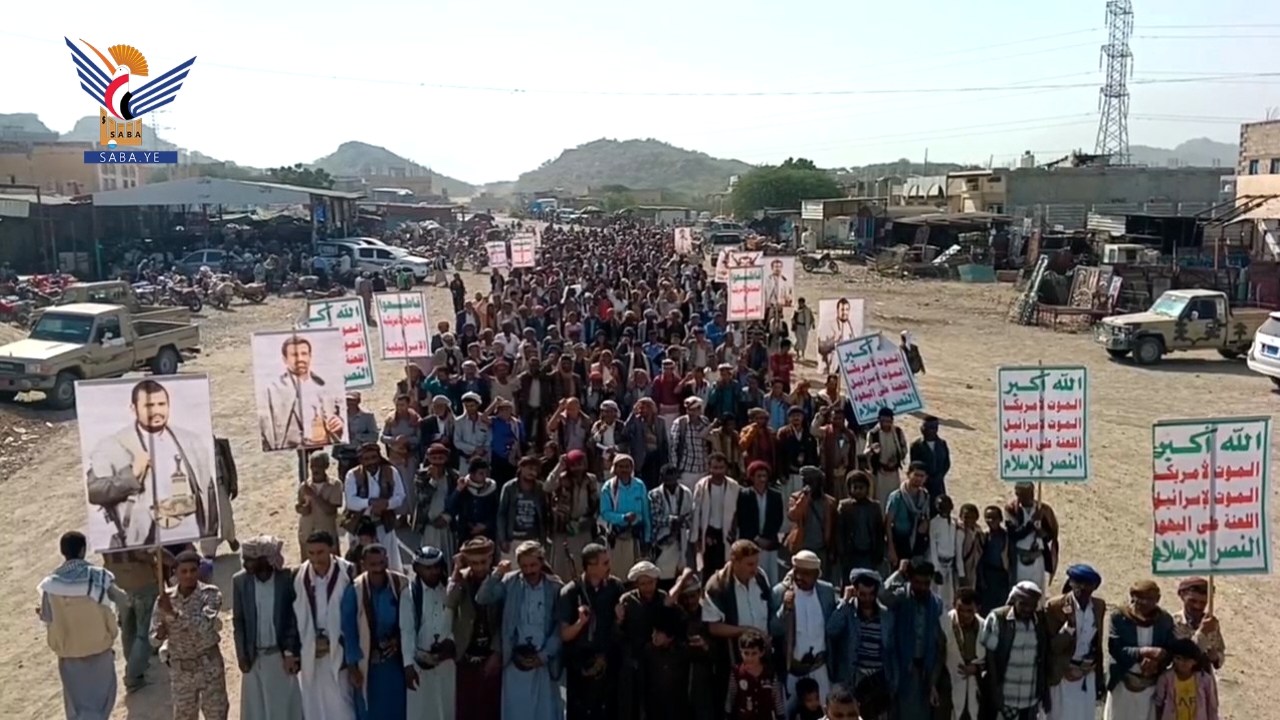 Dos millones de personas participan en marchas de la victoria en la capital y las gobernaciones, coronando la postura heroica de Yemen con Gaza