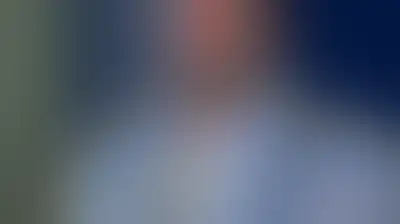 قائد الثورة: لن نقبل باستمرار حصار شعبنا وحرمانه من ثرواته النفطية وحقوقه المشروعة Background