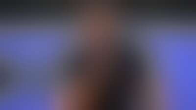 الألماني زفيريف يصعد لنصف نهائي بطولة فرنسا المفتوحة لكرة المضرب Background