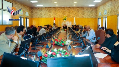 El presidente de la Universidad de Sanaá destaca la precisión del registro de calificaciones y el cumplimiento de los plazos de entrega de resultados
