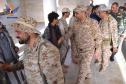 Der stellvertretende Vorstandsvorsitzende der (Saba) besucht die an der Serwah-Front in Marib stationierten Soldaten