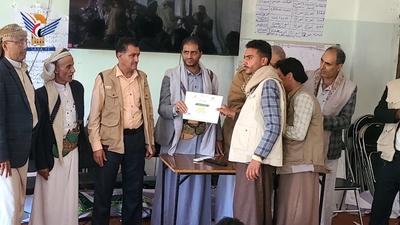 Dos cursos de capacitación en extensión agrícola y metodología de investigación concluyen en Ibb