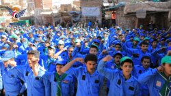 Kundgebungen und Mahnwachen der Schüler in Sanaa zum Gedenktag des Rajab-Freitags und in Solidarität mit dem palästinensischen Volk in