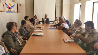 Planes de Desarrollo de Servicios de Agua y Saneamiento Discutidos en Al Mahwit