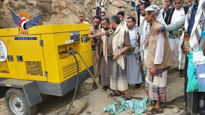 حجة.. استئناف تنفيذ مشروع حاجز وادي زيد بمبادرة مجتمعية