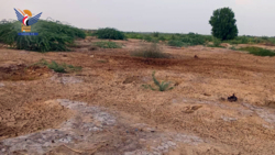 Un joven fue martirizado en el distrito de Bayt al-Faqih en Hodeidah cuando explotó un objeto sobrante de la agresión