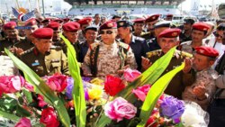 Generalmajor Al-Durra besucht den Märtyrerfriedhof im Dorf Asr und den Schrein des Märtyrers Präsident Al-Sammad