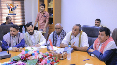 En un encuentro celebrada en Hodeidah se discute cómo abordar los retos a los que se enfrenta el sector cementero y cómo fortalecer las alianzas con el sector privado.