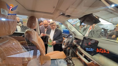 Al-Sama'i visita el Festival y Exposición de Autos y Vehículos "Salón del Automóvil"