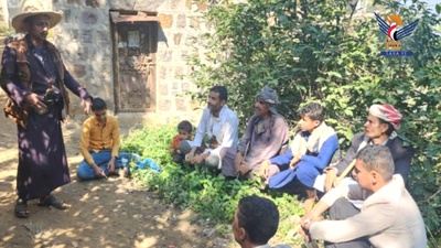 Escuelas de campo en los distritos de Al Mahwit para promover la conciencia agrícola y mejorar la producción