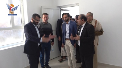 Al-Bukhaiti Se inauguran cinco nuevos laboratorios en la Facultad de Informática y Tecnologías de la Información.