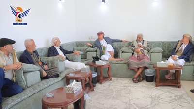 Reunión presidida por el erudito Muftah aprueba cuatro proyectos estratégicos de mantenimiento vial en la gobernación de Ibb