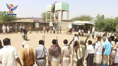 Vigilia tribal en Al-Wa'ariyah, Hodeidah: Reafirmación de la disposición para enfrentar a las fuerzas de la arrogancia global